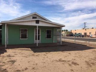 1945 Hadley St, Phoenix AZ  85009-5926 exterior