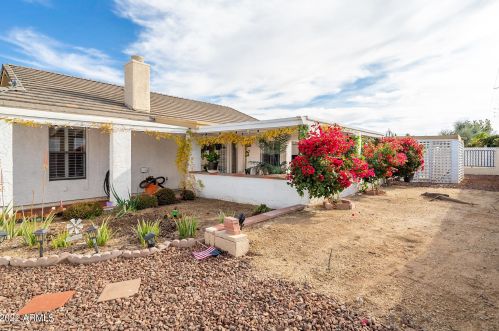 12814 40 Pl, Phoenix AZ 85050-8972 exterior