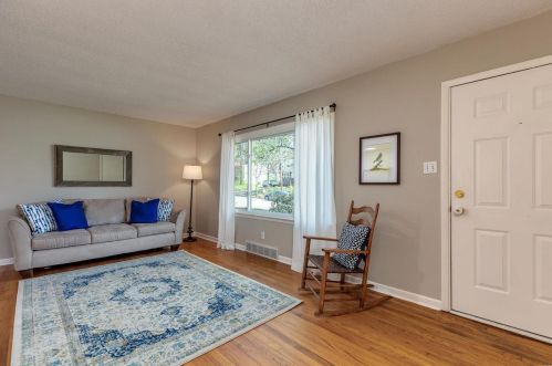 107 College Ave, Saint Louis MO 63136-2608 exterior