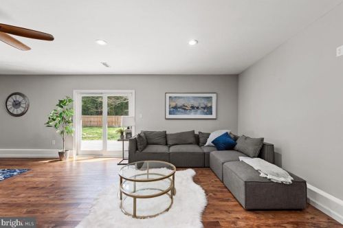 7819 Ashton St, Alexandria VA  22309-1338 exterior