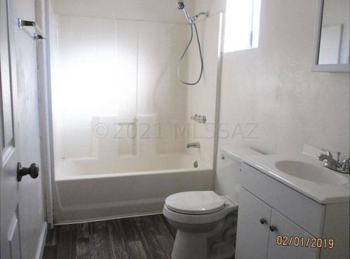 10473 Nogales Hwy, Tucson AZ 85706-1347 exterior