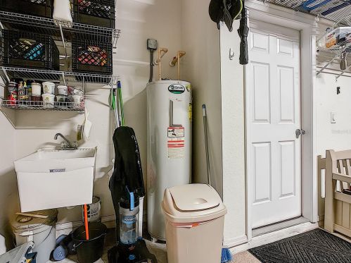 9044 Aspen Hollow Pl, Riverview FL 33578-3120 exterior