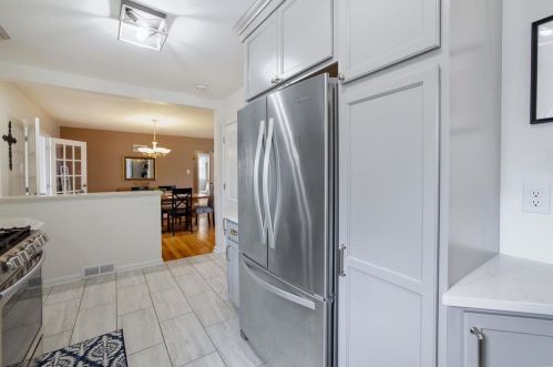 6248 Kinsey Pl, Saint Louis MO 63109-2625 exterior