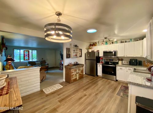 3017 Shumaker Dr, Tucson AZ  85741-3636 exterior