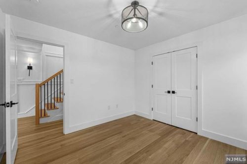 380 Lincoln Ave, Cliffside Park NJ 07010-1822 exterior