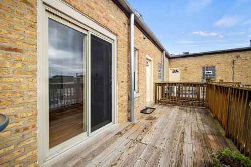 3517 Ainslie St, Chicago IL  60625-5730 exterior