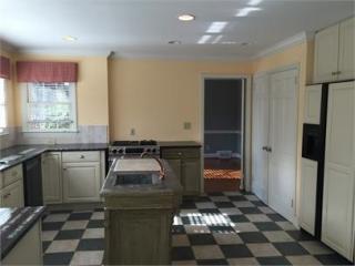 1501 Providence Rd, Charlotte NC  28207-2627 exterior