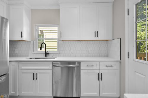 279 Booker St, Atlanta GA 30315-3604 exterior