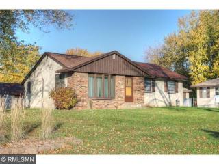 785 Meyer St, Saint Paul, MN 55119-3860