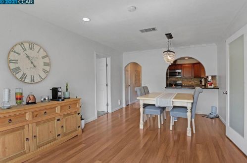 1430 Babel Ln, Concord CA  94518-1245 exterior