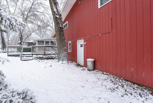 7625 Julie Dr, Kalamazoo MI  49024-4915 exterior