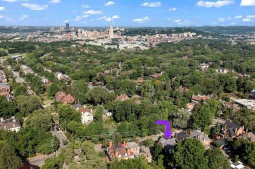 1521 Wightman St, Pittsburgh PA 15217-1407 exterior