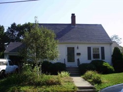 40 Albemarle Rd, Newton, MA 02460-1106