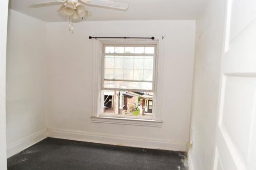 107 Lenox Ave, Pittsburgh PA 15221-4318 exterior