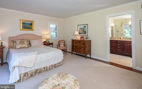 34 Constitution Hl, Princeton NJ 08540-6754 exterior