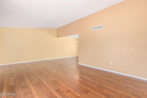 2428 Acoma Dr, Phoenix AZ 85032-4855 exterior