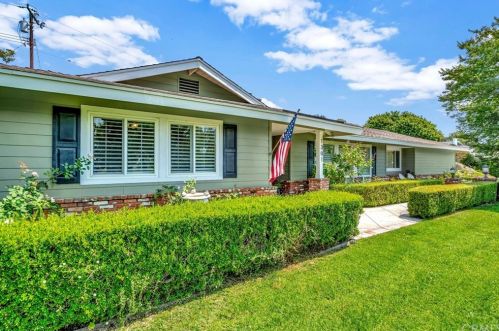 1301 Hollydale Dr, Fullerton, CA 92831-2019