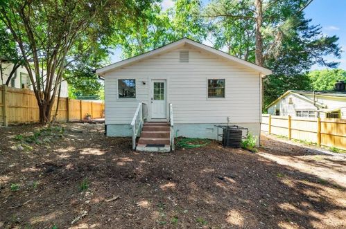 2279 Carver Dr, Atlanta GA  30314-1201 exterior