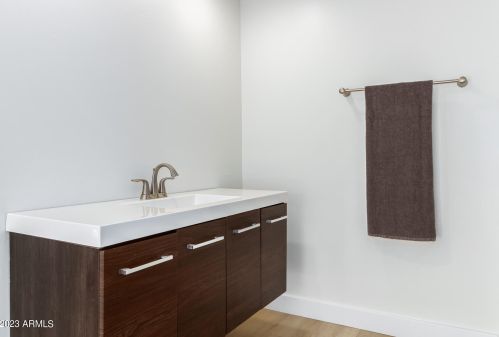 6212 22nd Ave, Phoenix AZ  85015-1903 exterior