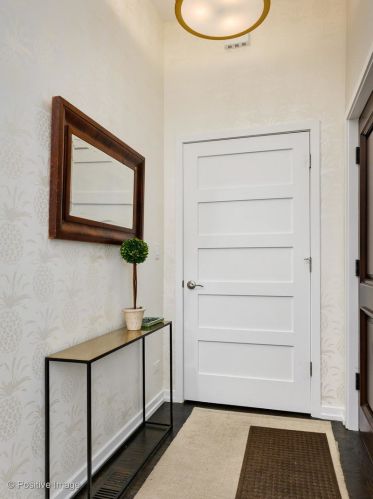 637 Schubert Ave, Chicago, IL 60614-1505