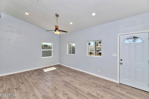 723 12th Ave, Phoenix AZ  85007-2325 exterior