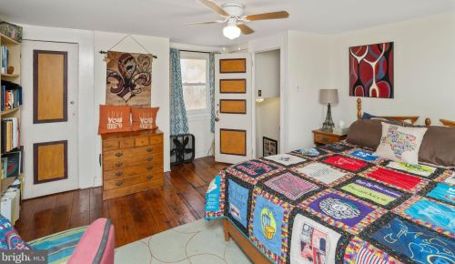 1131 3 St, Philadelphia PA 19147-5302 exterior