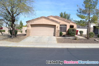 2102 Valencia Dr, Phoenix AZ  85041-7731 exterior