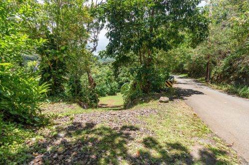 2680 Lai Rd, Honolulu, HI 96816-3518