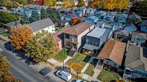 5319 Nagle Ave, Chicago IL  60638-1320 exterior