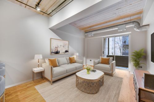 1430 Michigan Ave, Chicago, IL 60605-2960