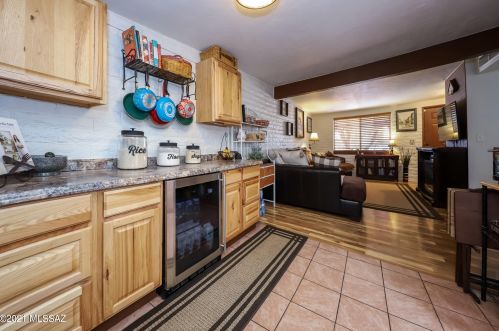 7272 Freestone Dr, Tucson AZ 85730-3711 exterior