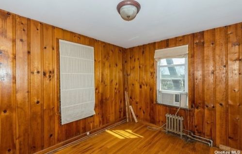 106 Winding St, Huntington Station NY 11746-1251 exterior