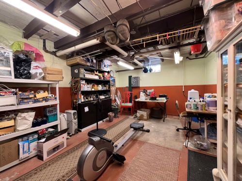 22 South St, Concord NH 03301-2664 exterior