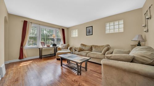 9114 Sawyer Ave, Chicago IL 60805-1640 exterior