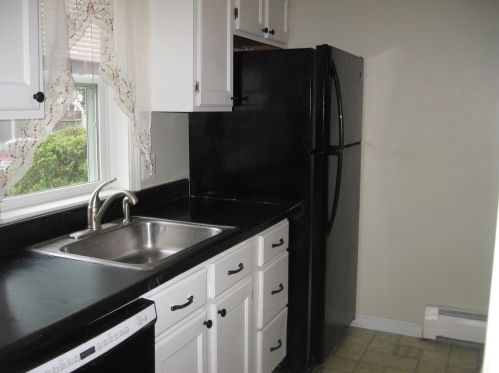 23 Bluffs Dr, Concord, NH 03303-1580