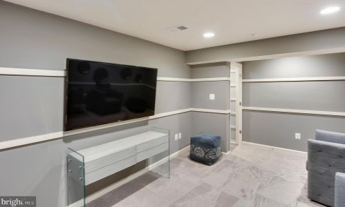 16305 Tortola Dr, Accokeek MD 20607-3360 exterior