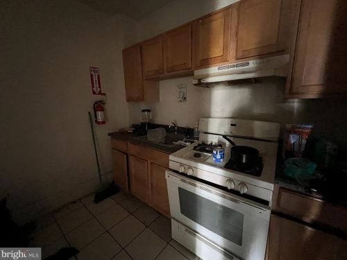 220 Hanover St, Trenton NJ exterior