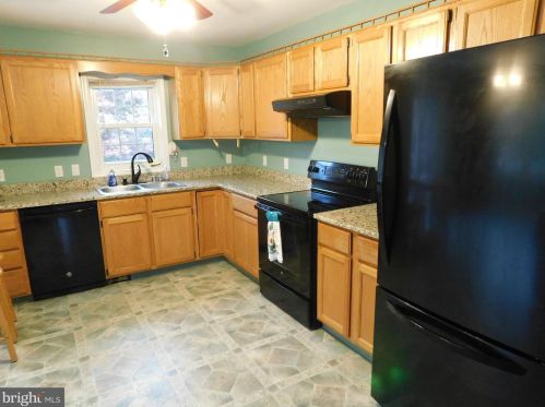 557 Limerick Ctr Rd, Limerick PA 19468-1238 exterior