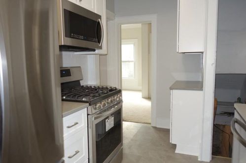 1027 Mirror St, Pittsburgh PA 15217-2645 exterior