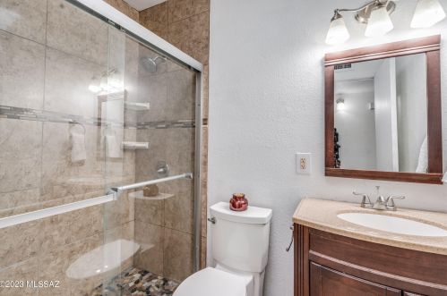 3031 Idaho St, Tucson AZ 85746-1045 exterior