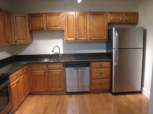 111 Woodland St, Worcester MA 01610-1318 exterior