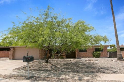 611 Evelyn Ave, Tucson AZ  85710-2641 exterior