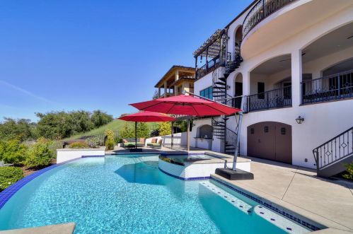 3268 Bordeaux Dr, Folsom CA 95762-3982 exterior