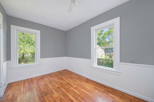 817 Dorchester Ave, Grand Rapids MI 49503-4804 exterior