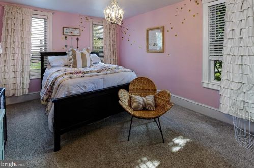 32 Franklin Ave, Camden NJ 08108-1117 exterior