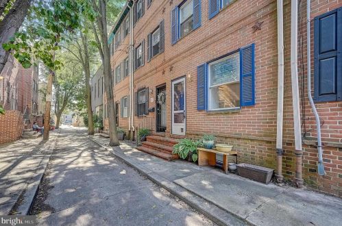 832 Kater St, Philadelphia PA 19147-2012 exterior