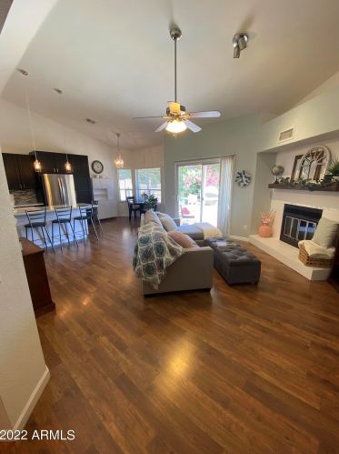 3831 Betty Elyse Ln, Phoenix AZ  85032-4018 exterior