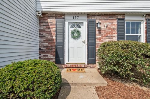 157 Cranbrooke Dr, Moon Twp, PA 15108-9118