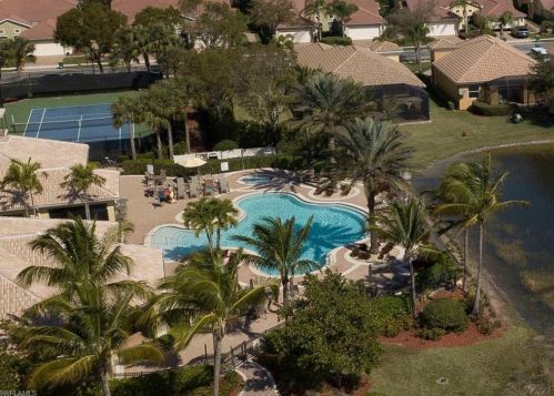 15318 Cortona Way, Naples FL 34120-0673 exterior