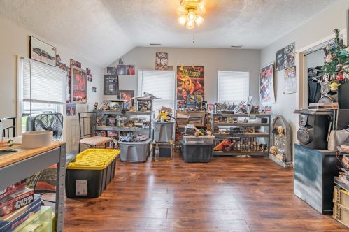 1020 Elizabeth St, Joliet IL 60435-4593 exterior